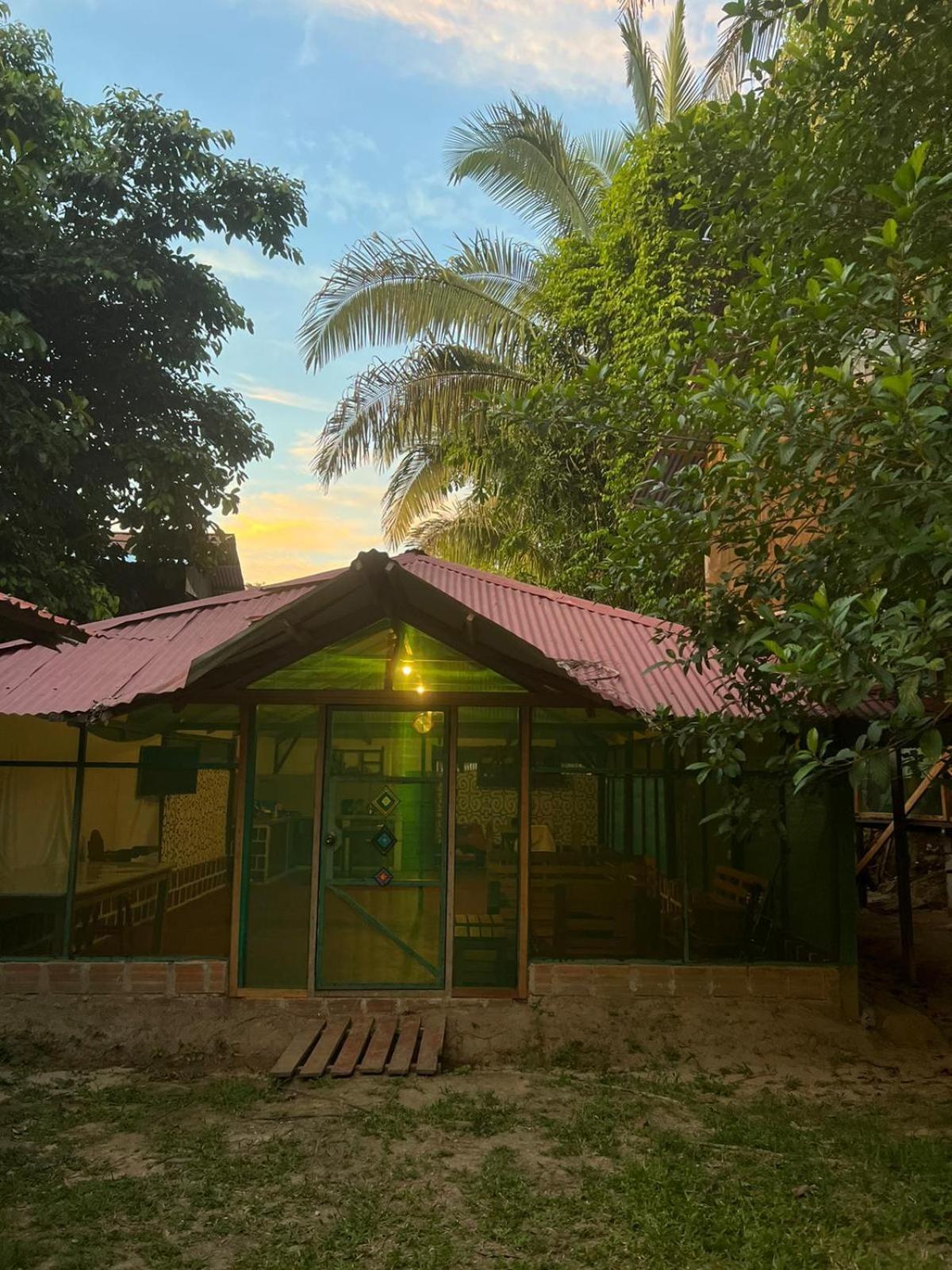 Chaikoni Lodge Pucallpa Exterior photo