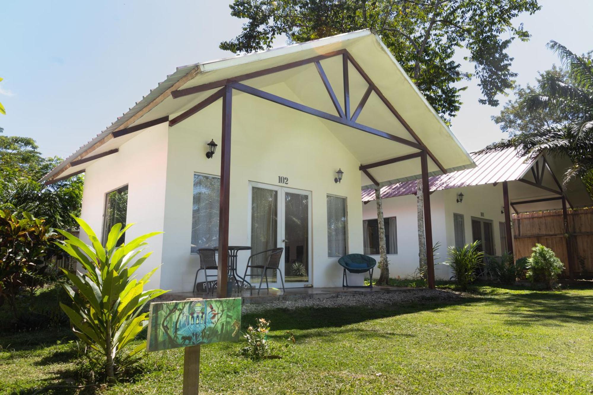 Chaikoni Lodge Pucallpa Exterior photo